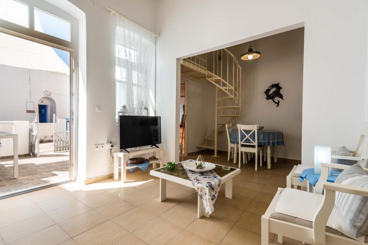 Casa Nostalgia Villa Adamantas  Екстериор снимка