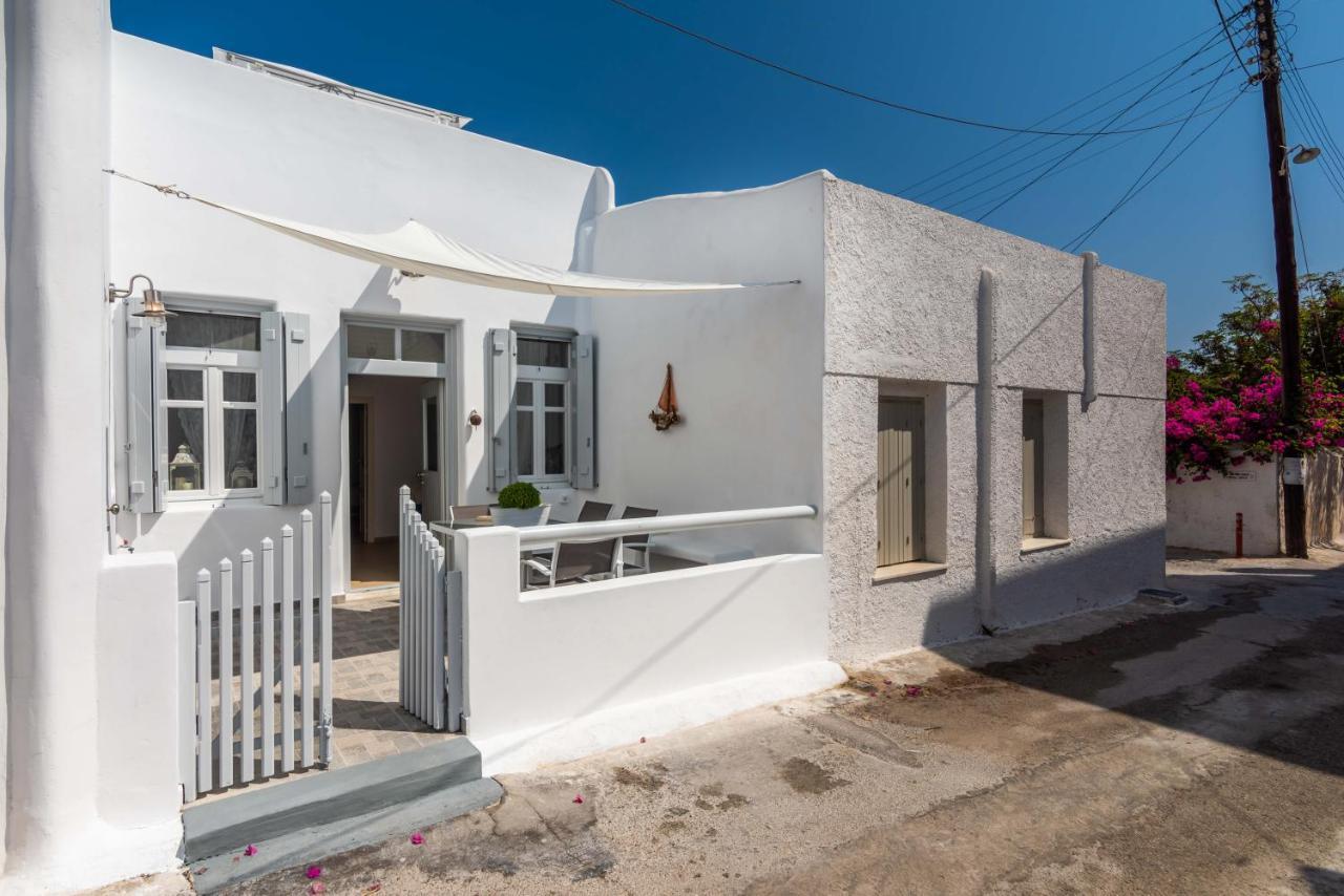 Casa Nostalgia Villa Adamantas  Екстериор снимка